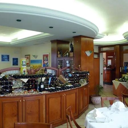 Del Borgo 酒店 3*