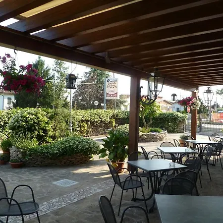 酒店 Del Borgo 斯坦盖拉